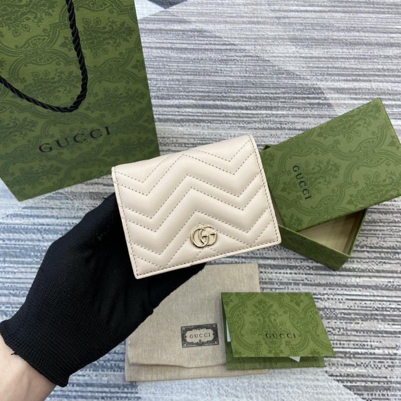 G*u*i wallets & purse